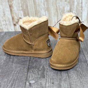 Pawz by Bearpaw Amelia II Suede Boots NWOT [S6655]